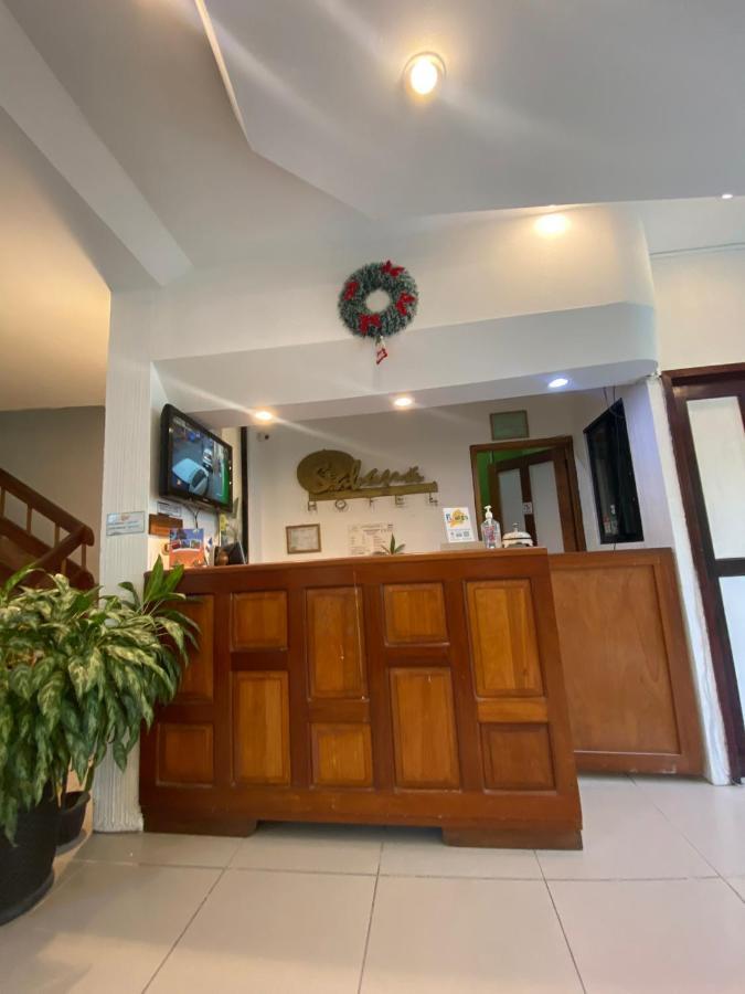 Hotel Sabana Flores Esterno foto