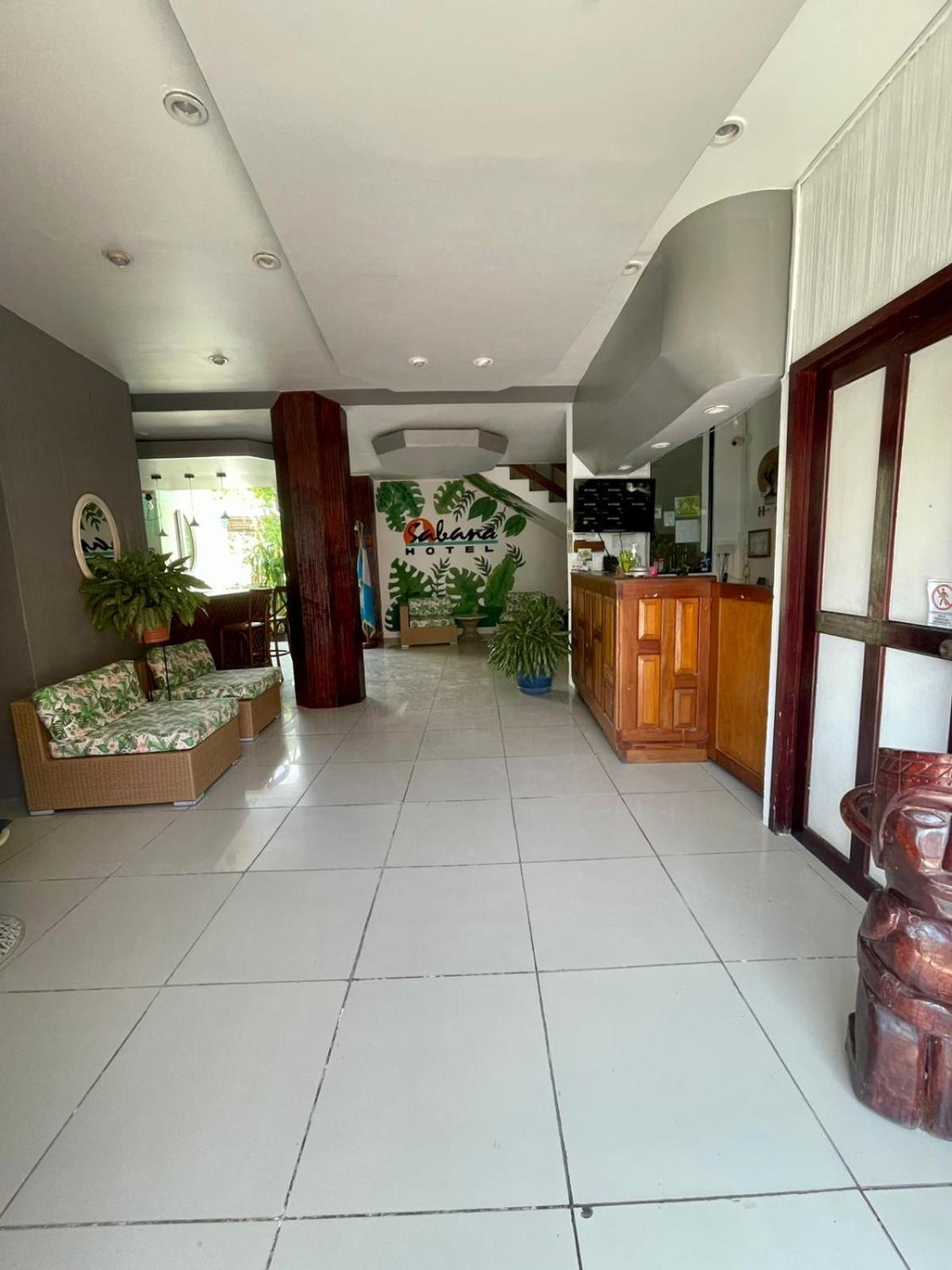 Hotel Sabana Flores Esterno foto